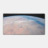 Nijlrivier die noordwaarts kronkelt naast het Rode Bureaumat (Voorkant)