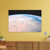 Nijlrivier die noordwaarts kronkelt naast het Rode Canvas Afdruk (Insitu (Woonkamer))