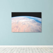 Nijlrivier die noordwaarts kronkelt naast het Rode Canvas Afdruk (Insitu (Houten vloer))