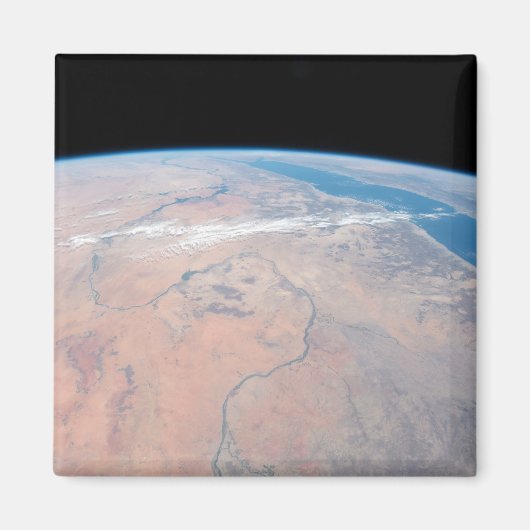 Nijlrivier die noordwaarts kronkelt naast het Rode Magneet (Voorkant)