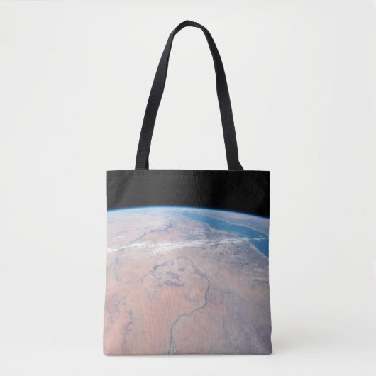 Nijlrivier die noordwaarts kronkelt naast het Rode Tote Bag (Voorkant)