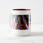 Nikki Haley 2024 Tweekleurige Koffiemok (Voorkant links)