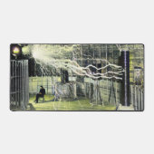 Nikola Tesla zit naast zijn hoogspanning Bureaumat (Voorkant)