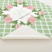 Nile Green Quatrefoil roze roze roze monogram met  Sherpa Deken (3/4)