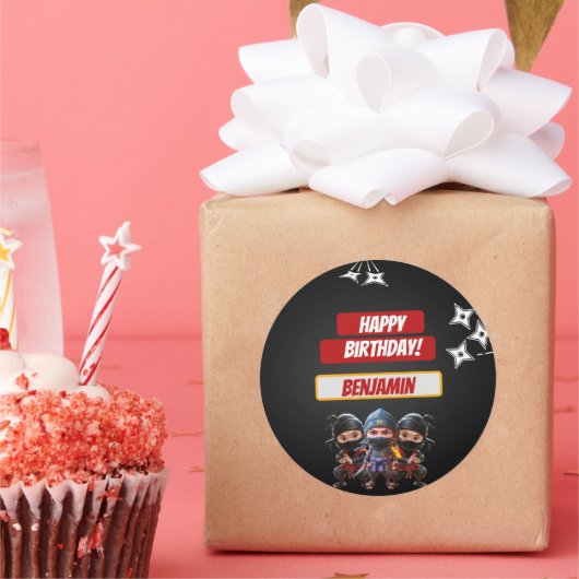 Nina Verjaardag Ronde Sticker (Feest)