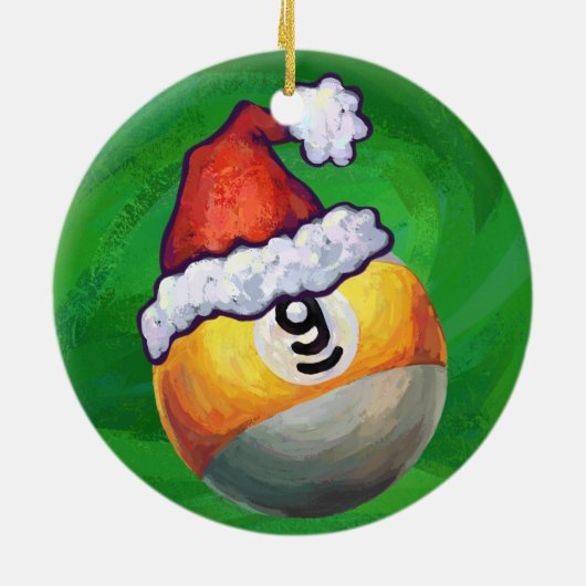 Nine Ball in Santa Hat op Green Keramisch Ornament (Achterkant)