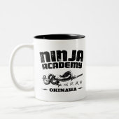 Ninja Academy Okinawa Kill Bill Tweekleurige Koffiemok (Links)