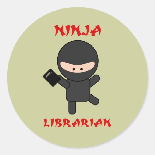 Ninja Librarian met Boek Ronde Sticker (Voorkant)