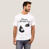 Ninjas in de autowrakken - licht t-shirt (Voorkant volledig)