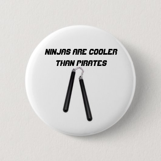 Ninjas is koeler dan piraten ronde button 5,7 cm (Voorkant)