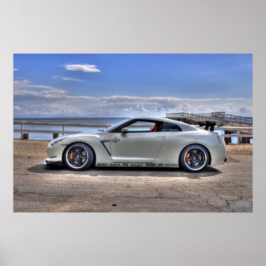 Nissan GT-R op Paradise Cove Poster (Voorkant)