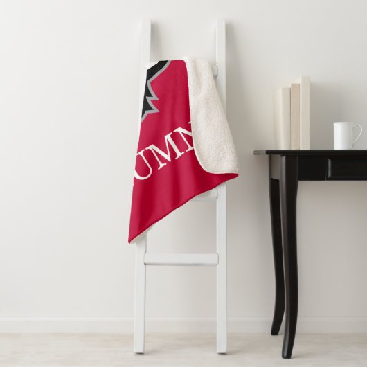 NIU Huskies Alumni Sherpa Deken (In situ)