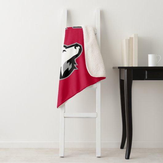 NIU Huskies Mama Sherpa Deken (In situ)