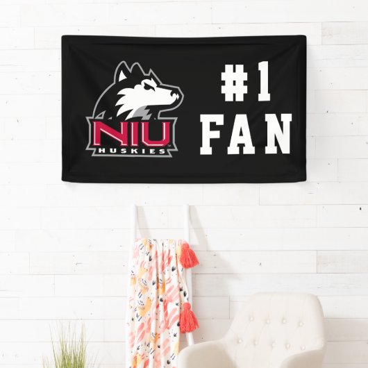 NIU Huskies Spandoek (Insitu)