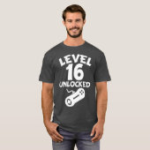 Niveau 16 Onvergrendelde videogames 16e verjaardag T-shirt (Voorkant volledig)