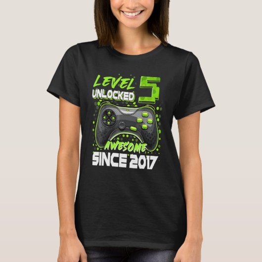 Niveau 5 niet-vergrendeld Geweldige sinds 2017 5e  T-shirt (Voorkant)