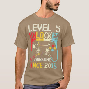 Niveau 5 Onvergrendelde videogame 5e verjaardag Ga T-shirt