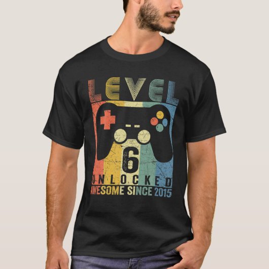 Niveau 6 Geweldige videospel ontgrendeld 6e verjaa T-shirt (Voorkant)