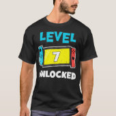 Niveau 7 ontgrendelde gamer 7e verjaardag Gift Vid T-shirt (Voorkant)