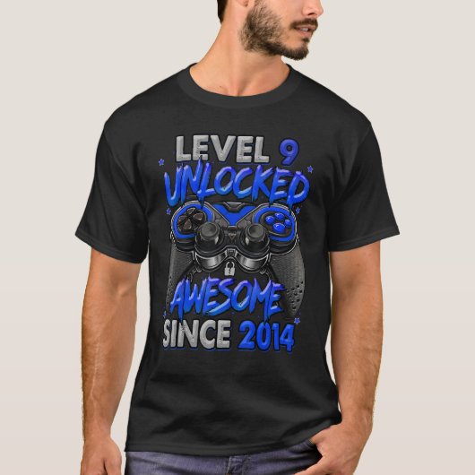 Niveau 9 niet-vergrendeld Geweldige sinds 2014 9e  T-shirt (Voorkant)