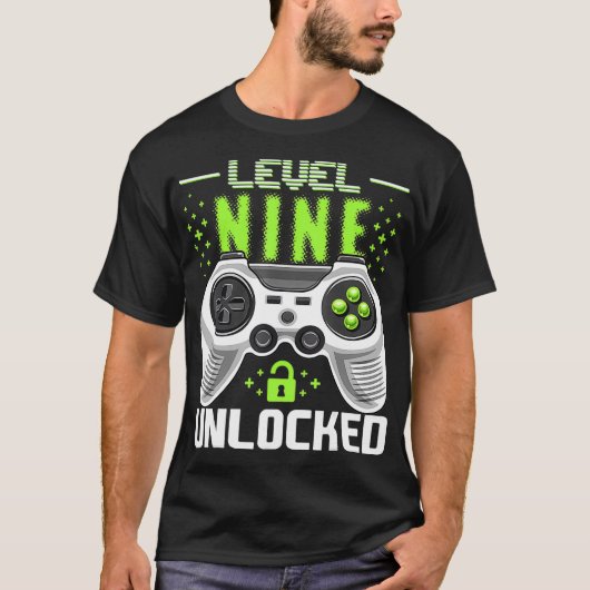 Niveau 9 onvergrendelde videogame 9e verjaardag ga t-shirt (Voorkant)