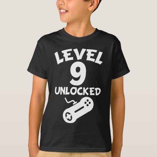 Niveau 9 Onvergrendelde videogames 9e verjaardag T-shirt (Voorkant)