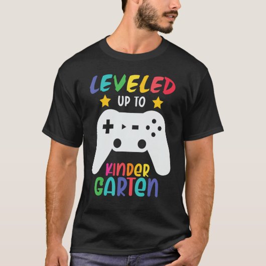 Niveau omhoog naar Kinder Garten Gaming Terug naar T-shirt (Voorkant)
