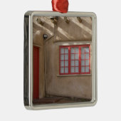 NM, New Mexico, Santa Fe, Canyon Road, legendarisc Metalen Ornament (Rechts)