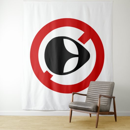 NO ALIENS WANDKLEED (In situ)