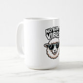 No Baa-d Vibes Sheep Koffiemok (Voorkant links)
