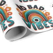 No Bad Vibes. Retro Rainbow and Eye Desig T-Shirt Cadeaupapier (Rol Hoek)