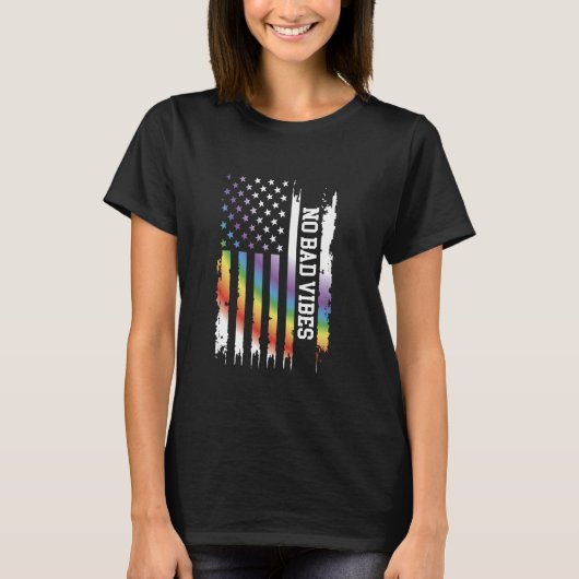 No Bad Vibes United States Distressed Rainbow bero T-shirt (Voorkant)