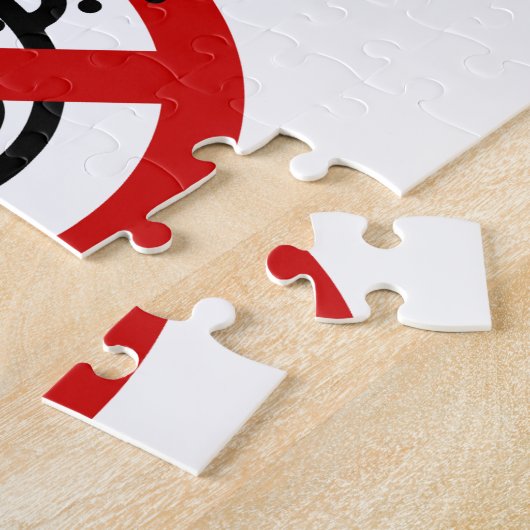 NO Cry Babies ⚠ Thai Airport Sign ⚠ Legpuzzel (Zijkant)