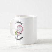 No Guies No Glory Funny Tennis Pun Koffiemok (Voorkant links)