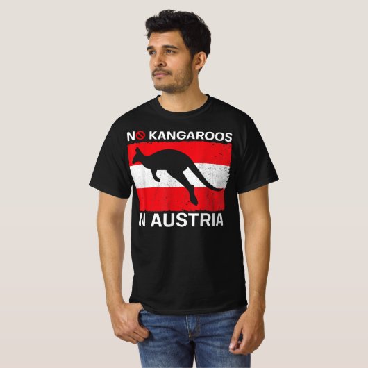 No Kangaroos In Austria T-Shirt Funny Gift T-Shirt (Voorkant volledig)