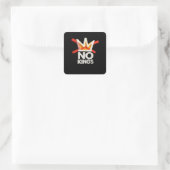 No Kings Anti Minimal Clean Design Vierkante Sticker (Tas)