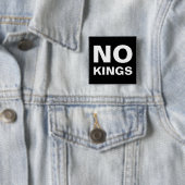 No Kings bold protest Vierkante Button 5,1 Cm (In situ)