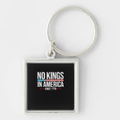 No Kings In America Since 1776 Artistic Graphic Sleutelhanger (Voorkant)