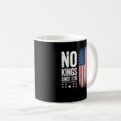 No Kings In America Since 1776 Freedom Spirit Look Koffiemok (Voorkant rechts)
