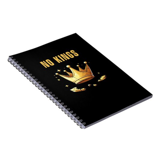 No Kings. Simple Yet Impactful Visual Of A Destroy Notitieboek (Rechterzijde)