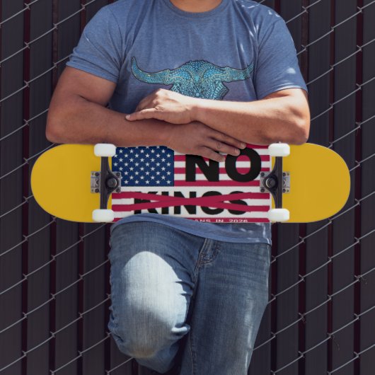"NO kings" Skateboard (Buiten 3)
