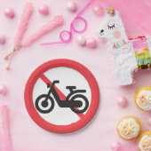 No Motorbikes Road Sign Papieren Bordje (Feest)