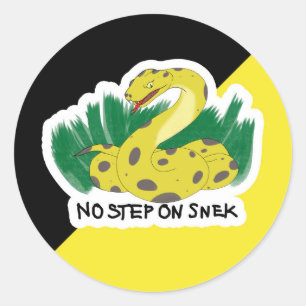 No Step on Snek AnCap Zwart en geel Snake Ronde Sticker