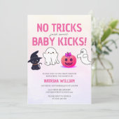 No Tricks Just Baby Kicks Het Halloween-Baby showe Kaart (Staand voorkant)