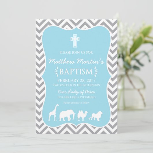 Noah's Ark Baptism Invitation Blue Gray Chevron Kaart (Staand voorkant)