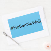 #NoBanNoWall, zwarte tekst op hemelsblauwe sticker (Envelop)