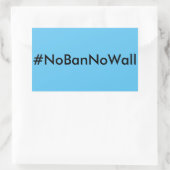 #NoBanNoWall, zwarte tekst op hemelsblauwe sticker (Tas)