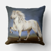 Nobility ~ IJslands paard