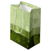 Noble St. Patrick's Day Shamrocks Medium Gift Bag Medium Cadeauzakje (Achterkant Gekanteld)