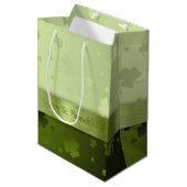 Noble St. Patrick's Day Shamrocks Medium Gift Bag Medium Cadeauzakje (Voorkant Gekanteld)